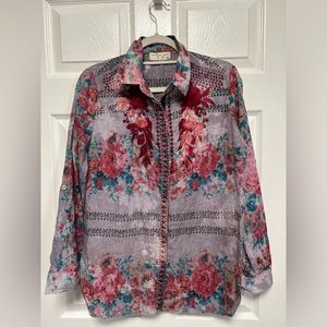 Vintage Gora Women’s Button Down Shirt Size Medium